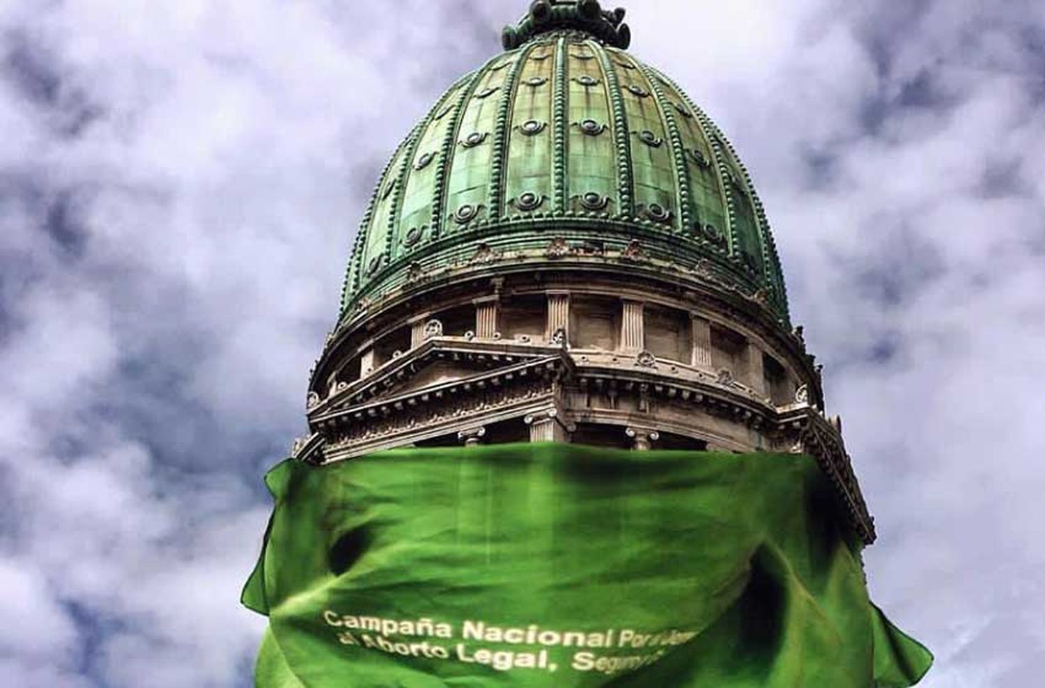 El Gobierno reglamentó por decreto la ley de Interrupción Voluntaria del Embarazo