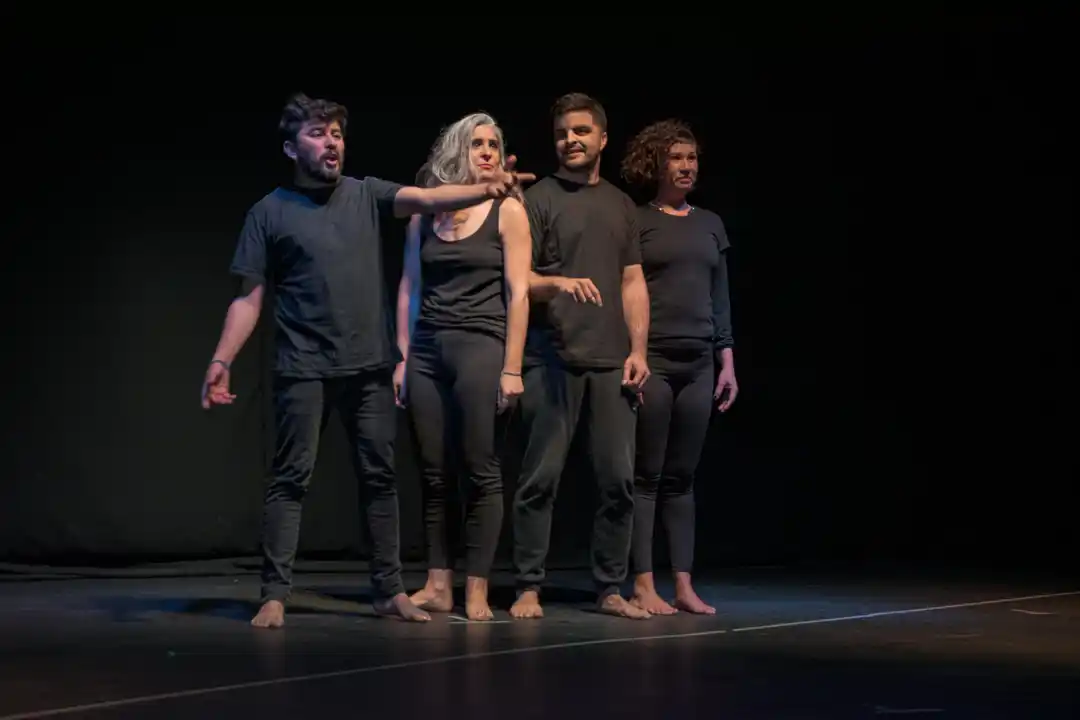 Tres Arroyos salió a escena