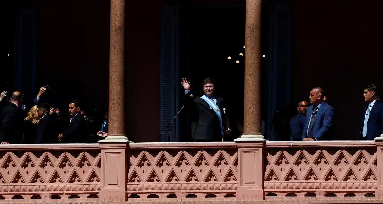 Los desafíos de Milei, a un mes de asumir. Foto: Reuters.