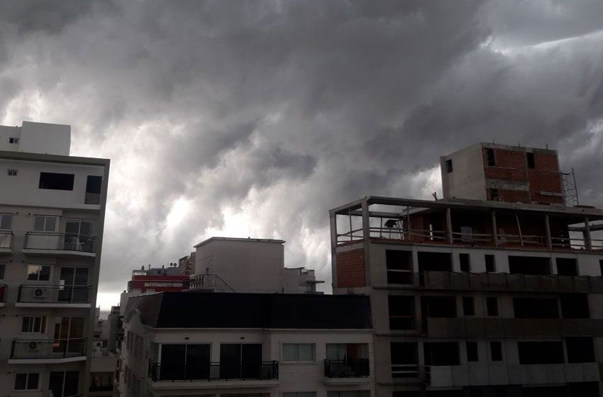 Rige alerta meteorológico en Mar del Plata
