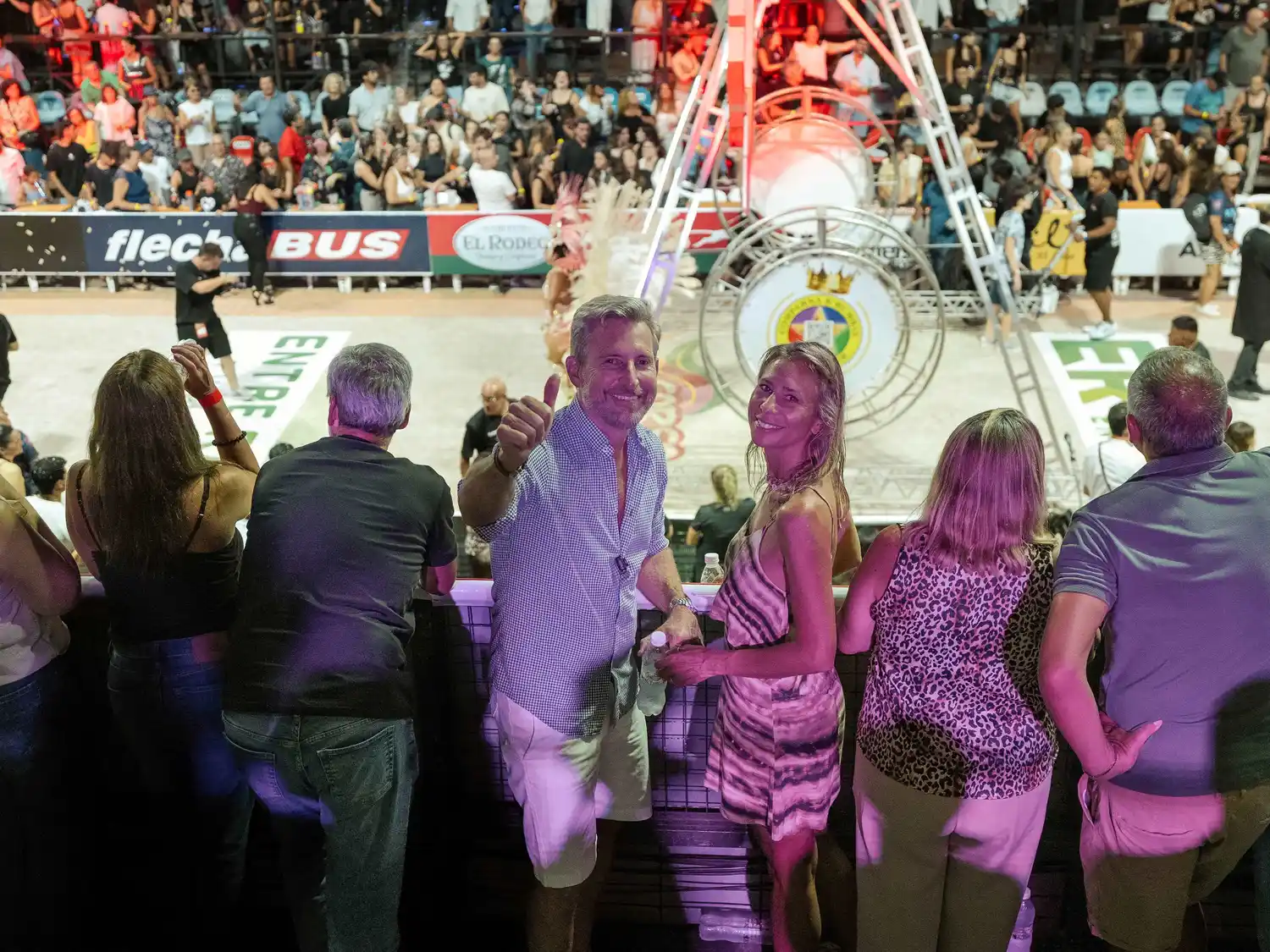 El gobernador Frigerio acompañó la segunda noche del Corso de Gualeguay