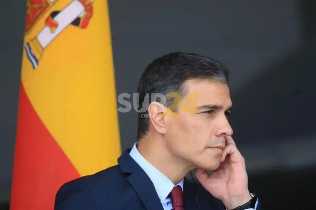 Urgente: evacuan a Pedro Sánchez por un posible ataque en una conferencia