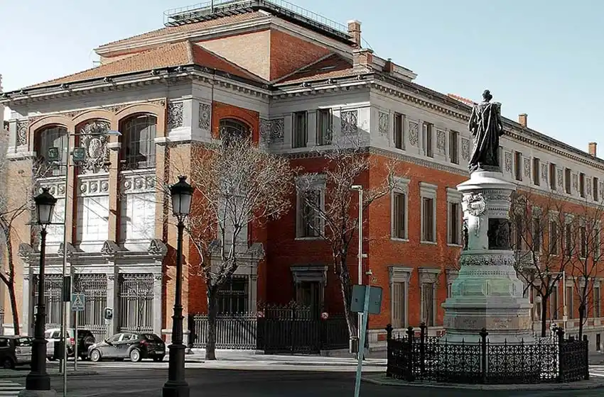 Para evitar confusiones, la RAE quitó a «elle» de su Observatorio de Palabras