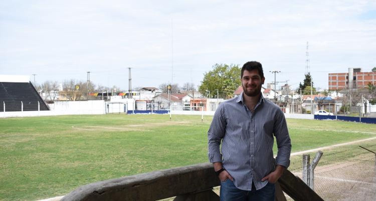 “A mi papá le decía que quería ser Director de Deportes, pero siempre me alejó para protegerme”