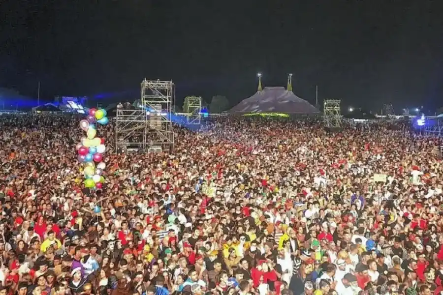 Fiestas de difraces 2023: ya se puede cargar dinero al Cashless