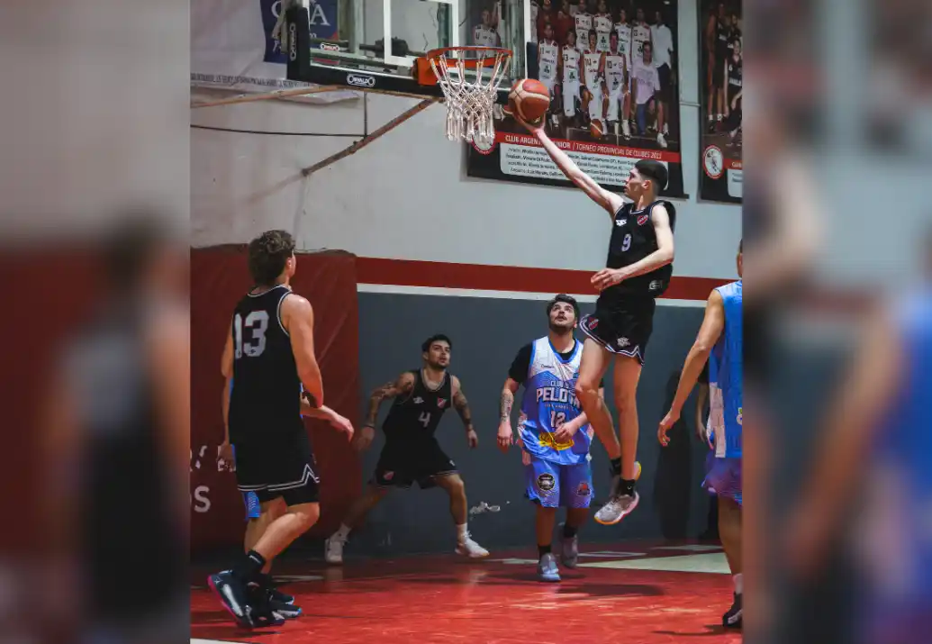 Argentino frenó a Club de Pelota en la 5ª del Clausura