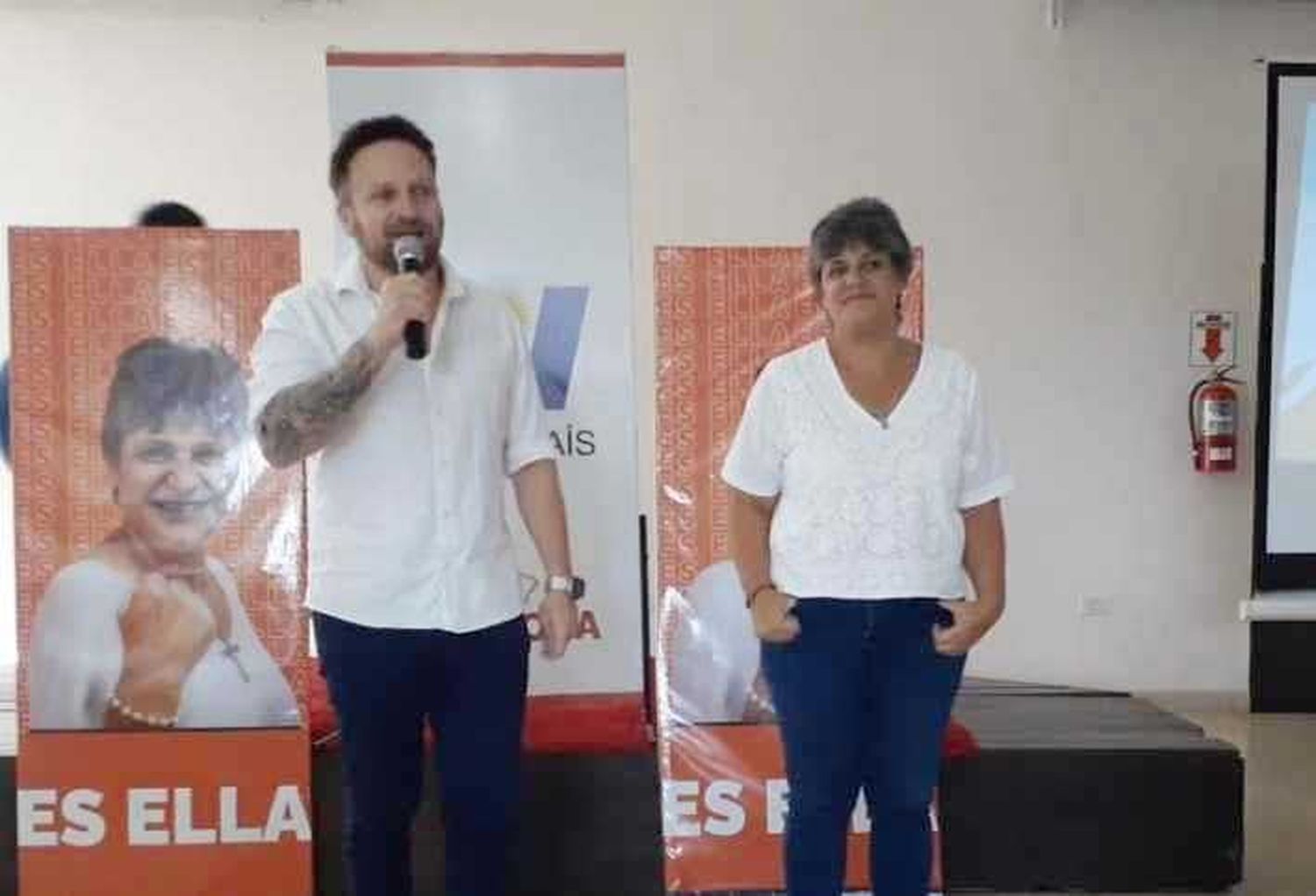 En desacuerdo por sus múltiples 
candidaturas, Ocampo se alejó de Neme