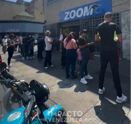 Un gentío en ZOOM, esperando cobrar REMESAS (+Reporte)