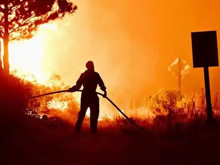 Incendios en Chubut: Torres ratificó que 
hubo intencionalidad, pidió penas más duras