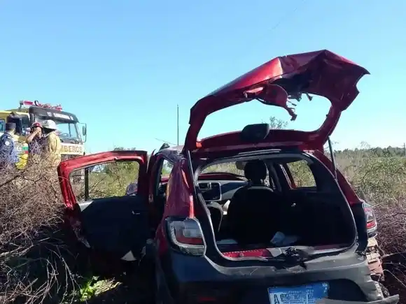 Cinco personas heridas tras accidente en Clodomiro Ledesma