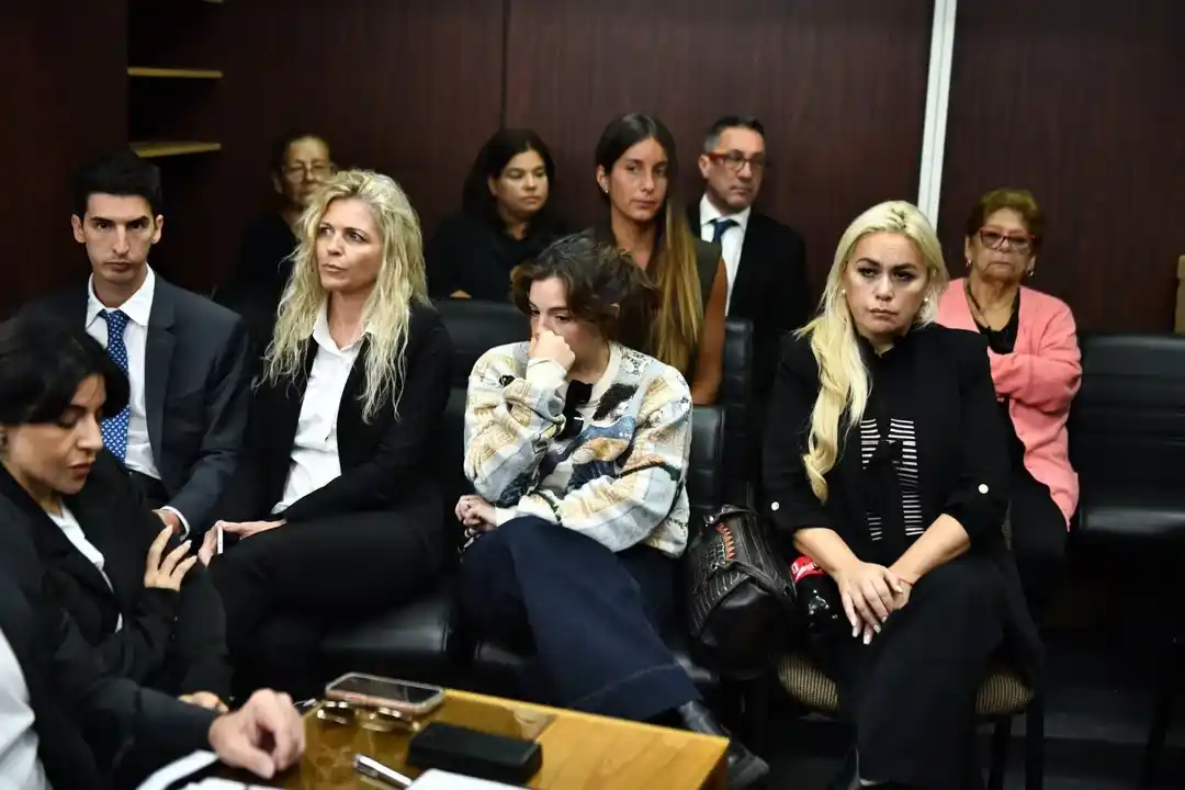 Gianinna, Dalma y Verónica Ojeda reclaman justicia por Diego.
