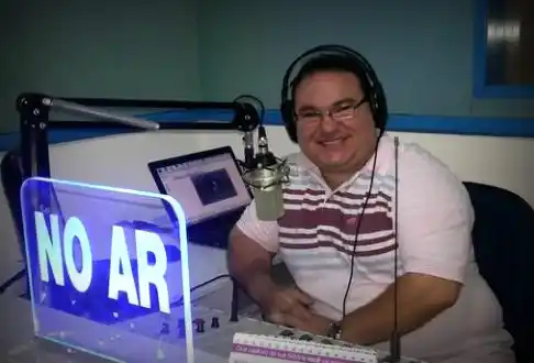 Periodista radial que denunciaba corrupción fue asesinado al aire