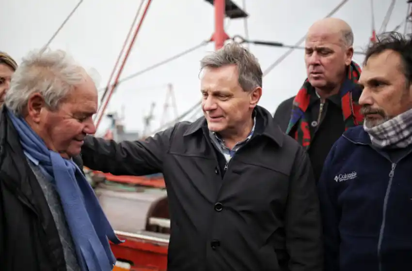 Pulti prometió crear la Secretaría del Puerto