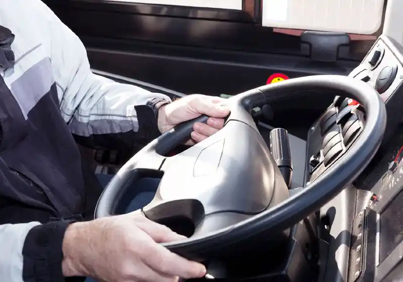 Empresa distribuidora de alimentos busca choferes con licencia profesional