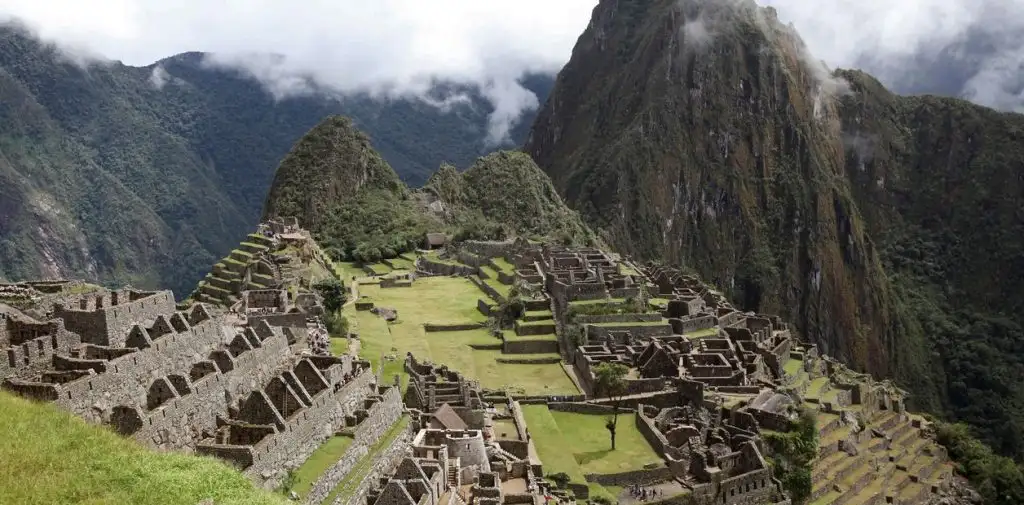 Limitan el acceso de turistas a sectores de Machu Picchu