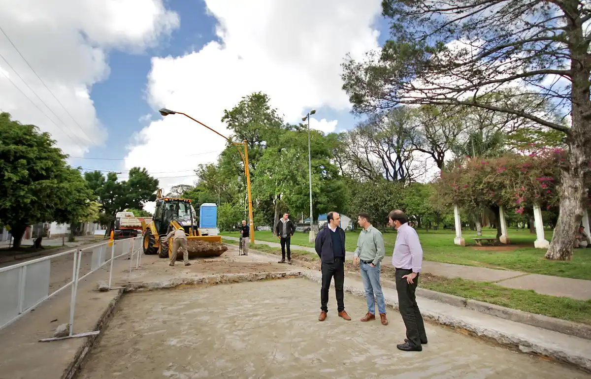 Con seis nuevos frentes de trabajo, se refuerzan las obras de bacheo