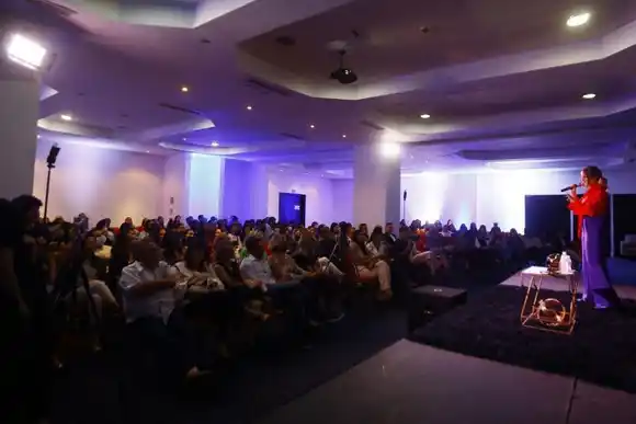 Derroche de talento venezolano: Valencia alberga la semana de la moda en su primera edición