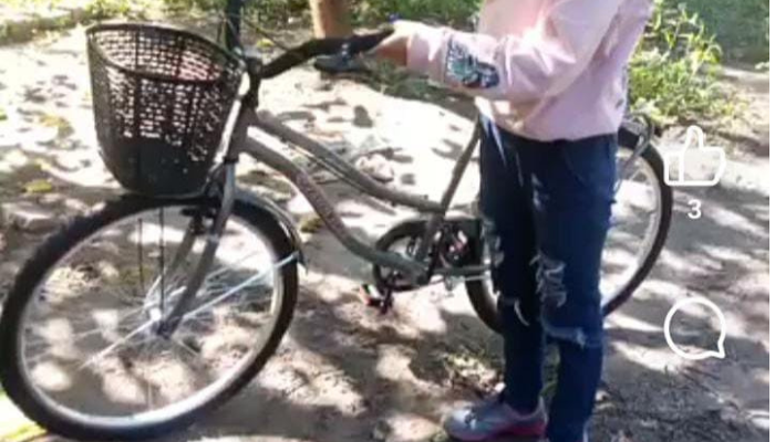 La víctima usaba la bici para ir a la escuela.