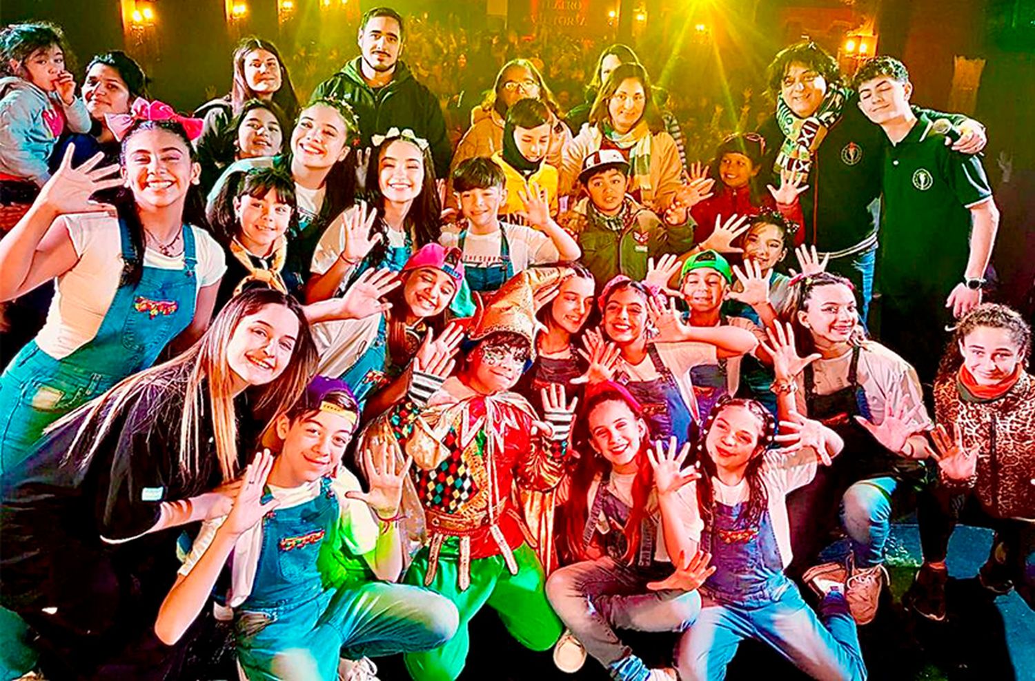 Casi 600 chicos de entidades sociales fueron al teatro gratis