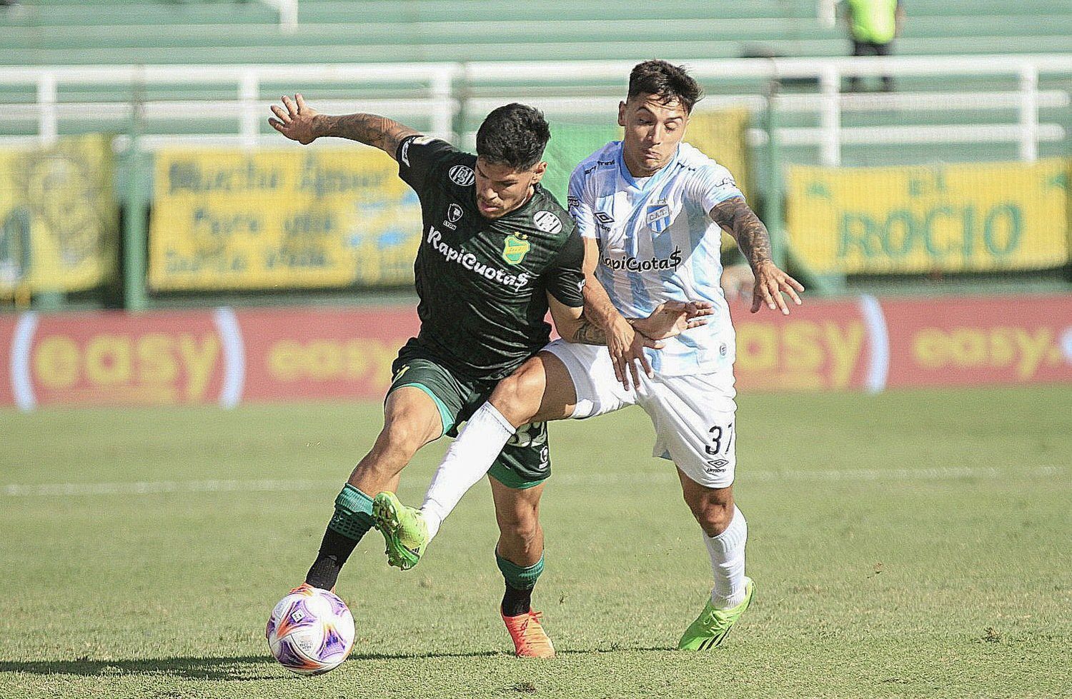 Goleada y liderazgo para Defensa y Justicia