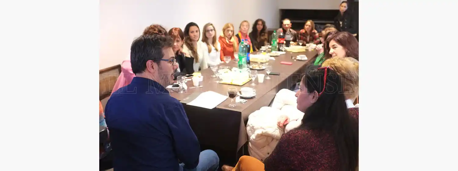 Nuevos avances entre referentes del Teatro Colón y escuelas de danza