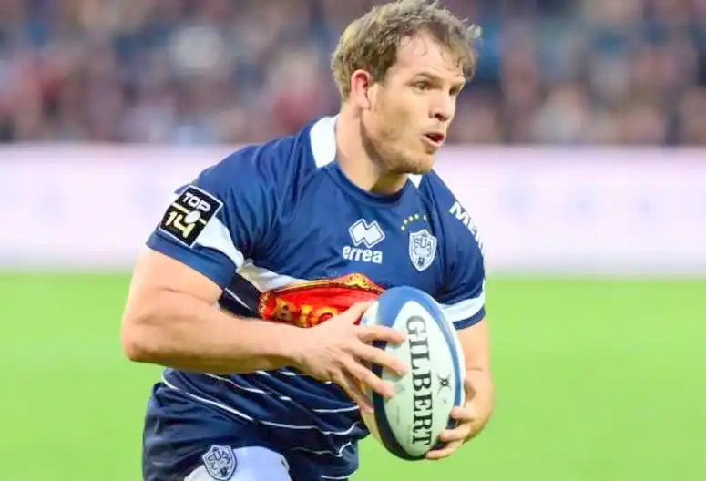 Facundo Bosch aseguró su continuidad en el rugby francés
