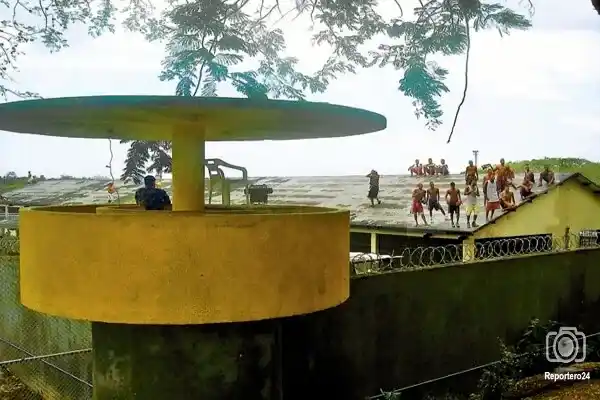 INTERVIENEN CÁRCEL DE EL DORADO: 17 pranes hacían de las suyas