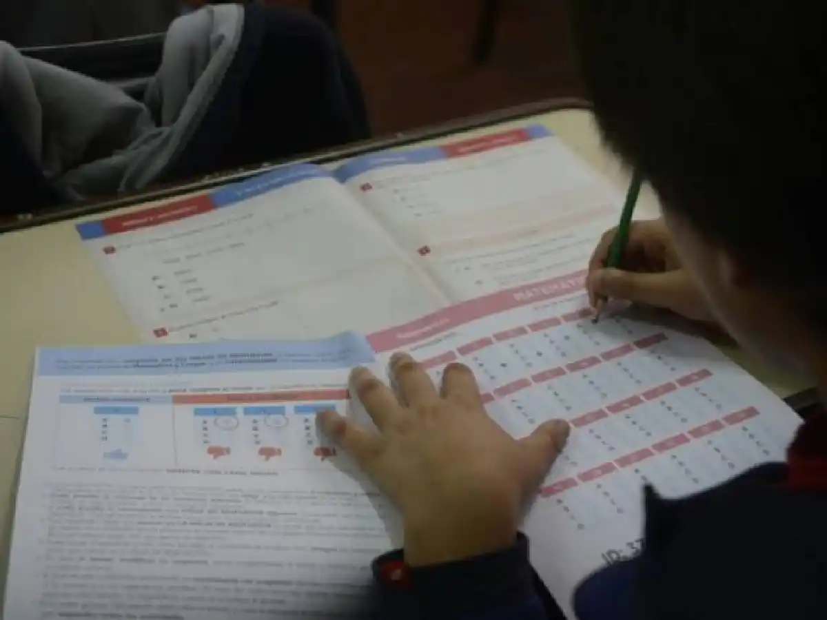 Evalúan este jueves a miles de alumnos de todo el país