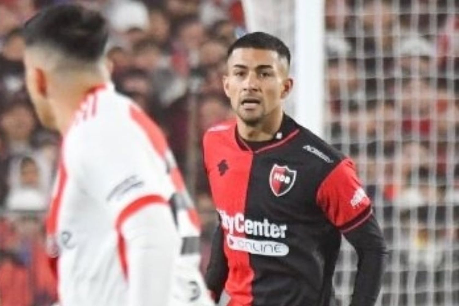 Nueva baja en los refuerzos: Newell's confirmó la lesión de Juan Ignacio Méndez