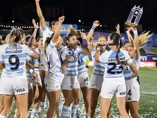 El seleccionado femenino de Seven se quedó con eo oro en Montevideo y ascendió al Gruopo 1.