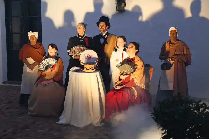 Exitosa realización de las visitas guiadas dramatizadas en Casa de Casco