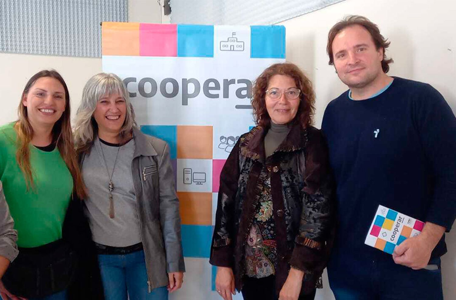 Cooperadoras ganaron el concurso Nacional “40 años de democracia. Participación, escuela y comunidad”