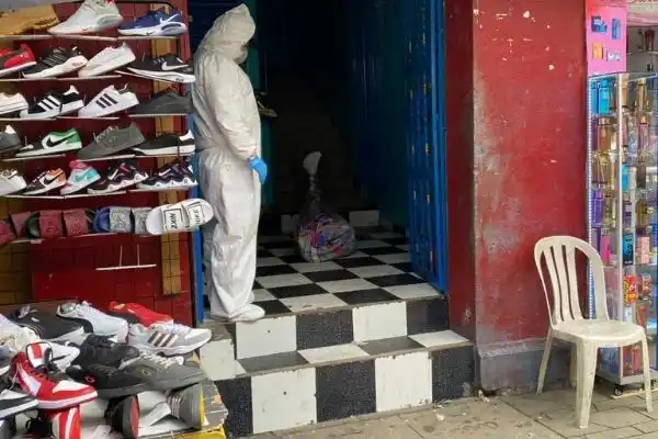 ¿CRIMEN PASIONAL? Con signos de ASFIXIA Y GOLPES hallan cadáver de una venezolana en Medellín