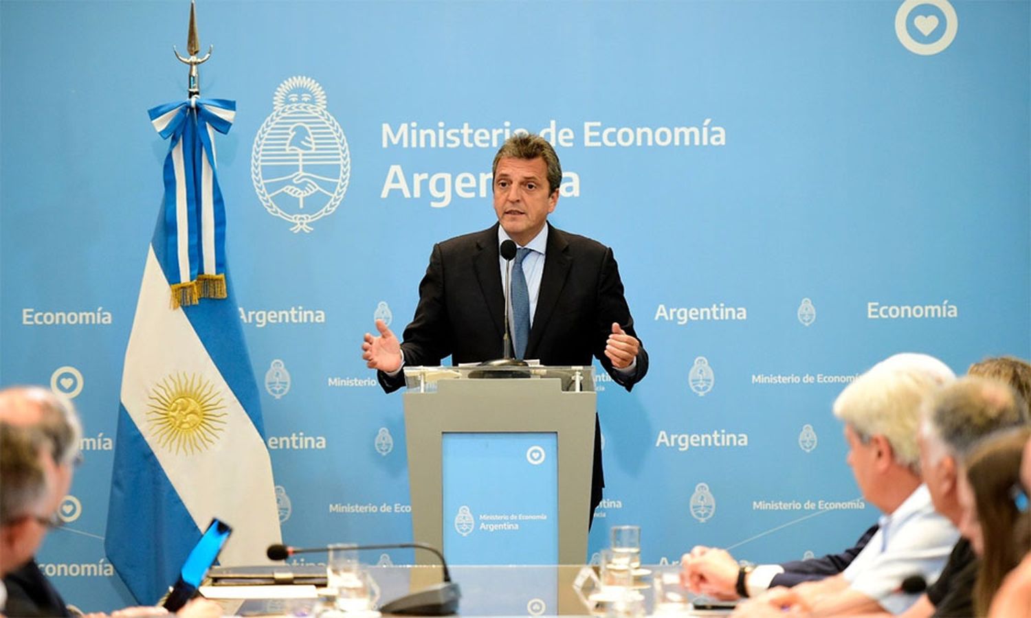 Massa anunció la eliminación de derechos de exportación para el crecimiento de las ventas de vehículos argentinos al mundo