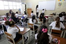 ¡NO HAY REGRESO A CLASES! Este 1 de marzo se mantiene esquema combinado