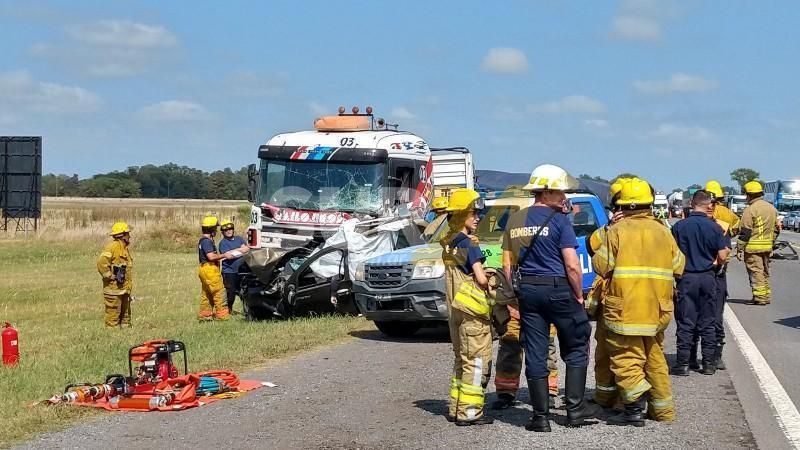 Real pide “urgente” vacunación contra el Covid para los bomberos