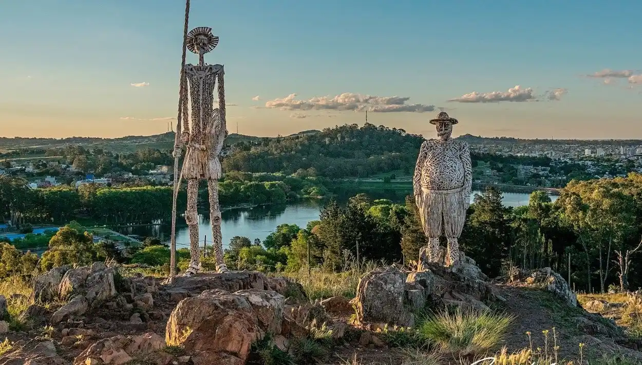 monumento a don quijote y sancho panza tandil