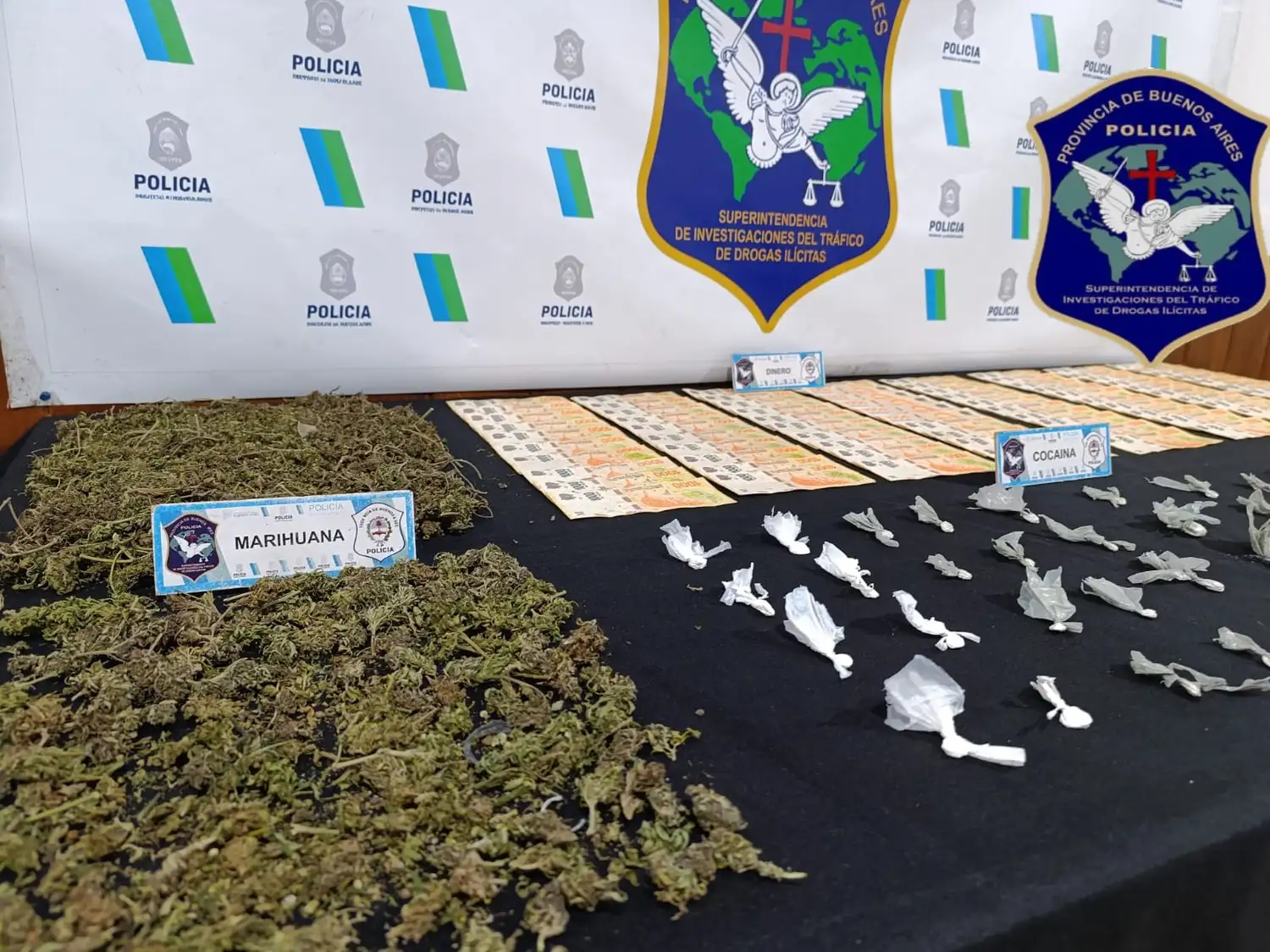 Allanamiento en un ex merendero por venta de drogas