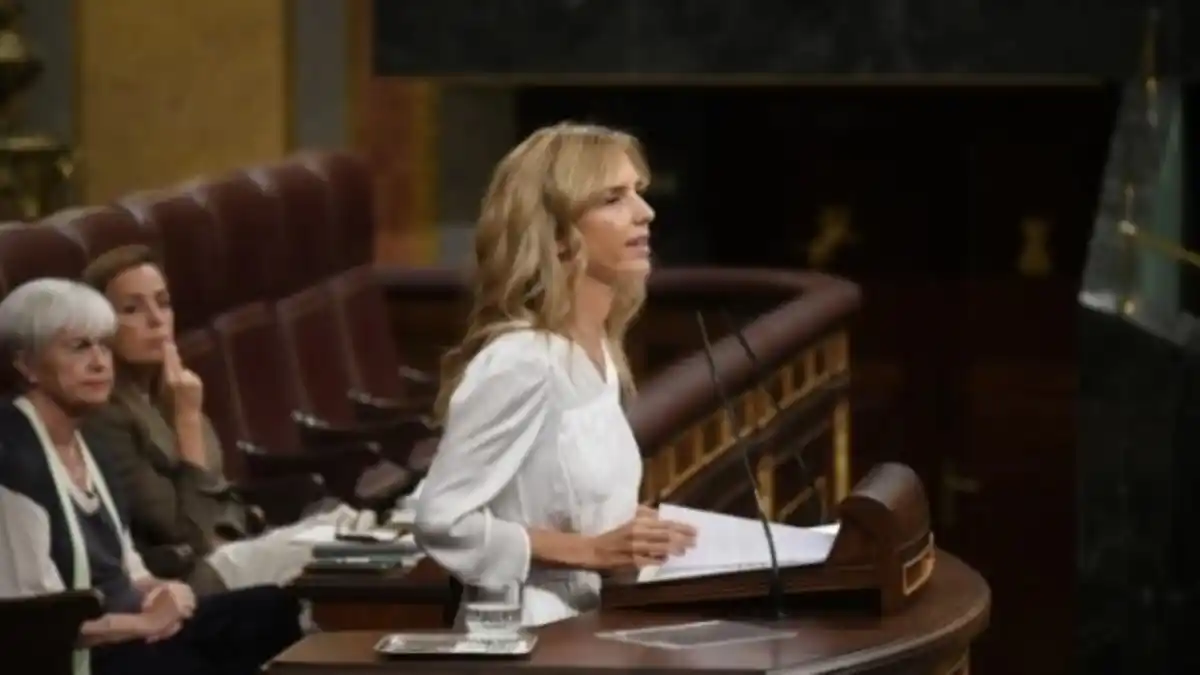 Diputada Cayetana Álvarez pide a Pedro Sánchez solicitar ante la CPI el arresto a Nicolás Maduro