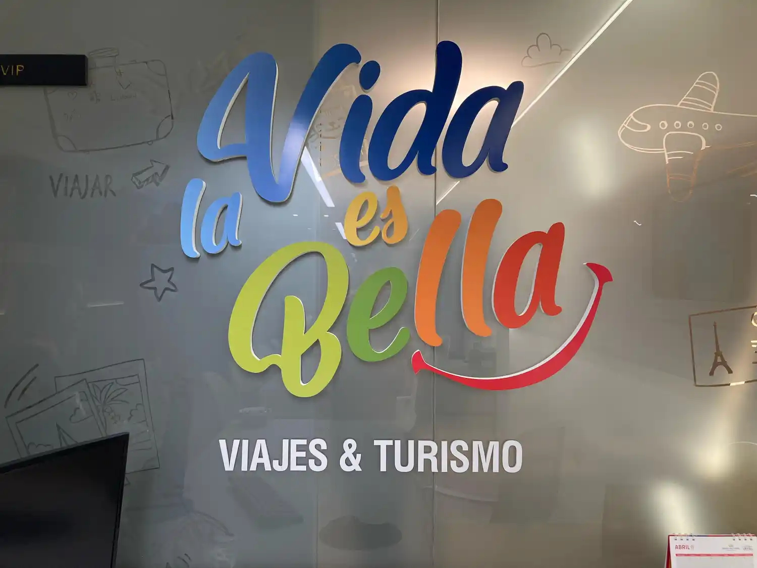 "La Vida es Bella" inauguró su nuevo local en 9 de Julio 2488