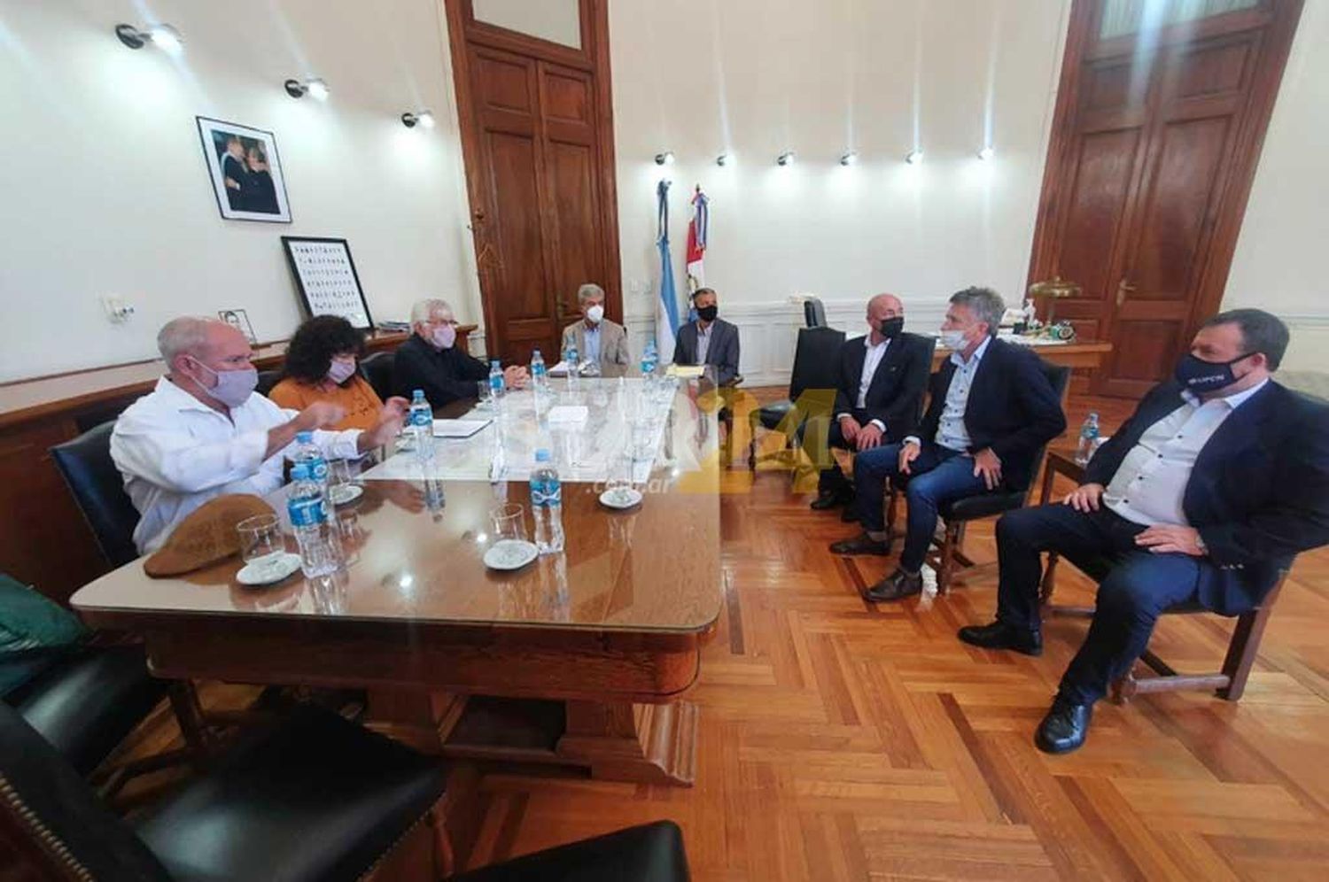 Gremios estatales aceptaron la oferta de aumento del gobierno santafesino