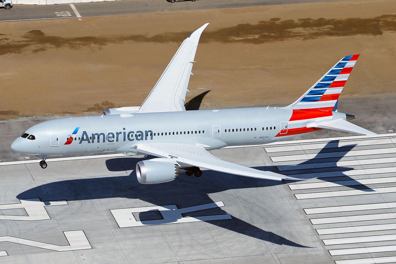 American Airlines begins marketing flights to Uruguay
