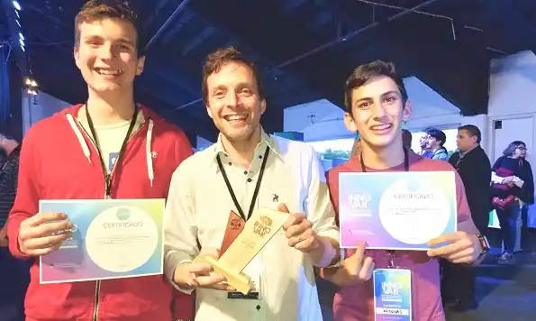 Crearon un dispositivo para señalizar trailers y remolques