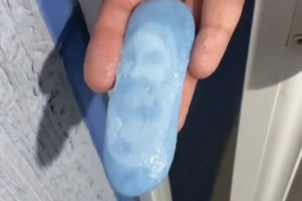 La supuesta imagen de Jesús en un jabón.