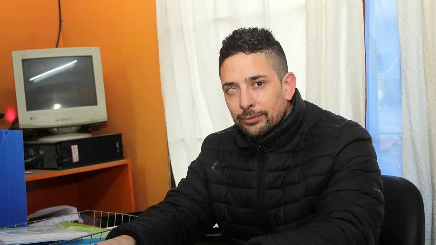 En alerta. Gastón Díaz, secretario Gremial del STMN, dijo que no descartan una manifestación por el tema cápitas del PAMI.