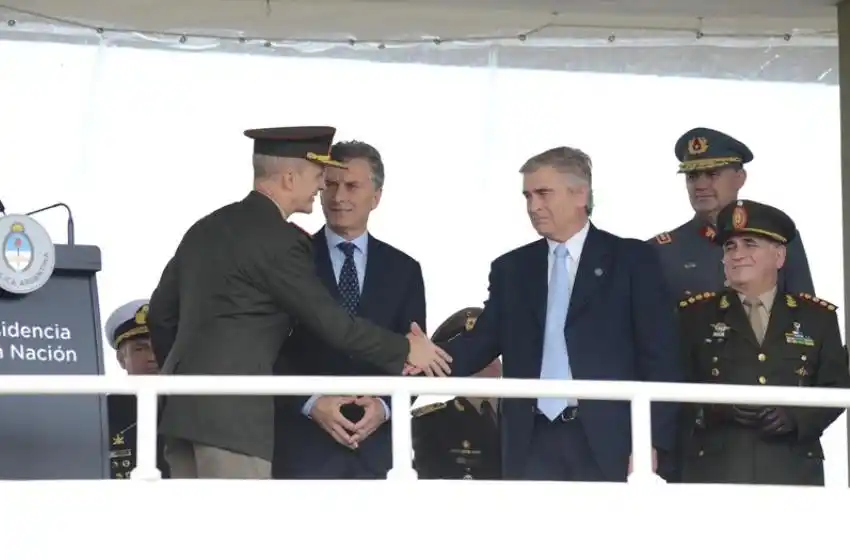 El Gobierno dará un aumento del 20% a las Fuerzas Armadas