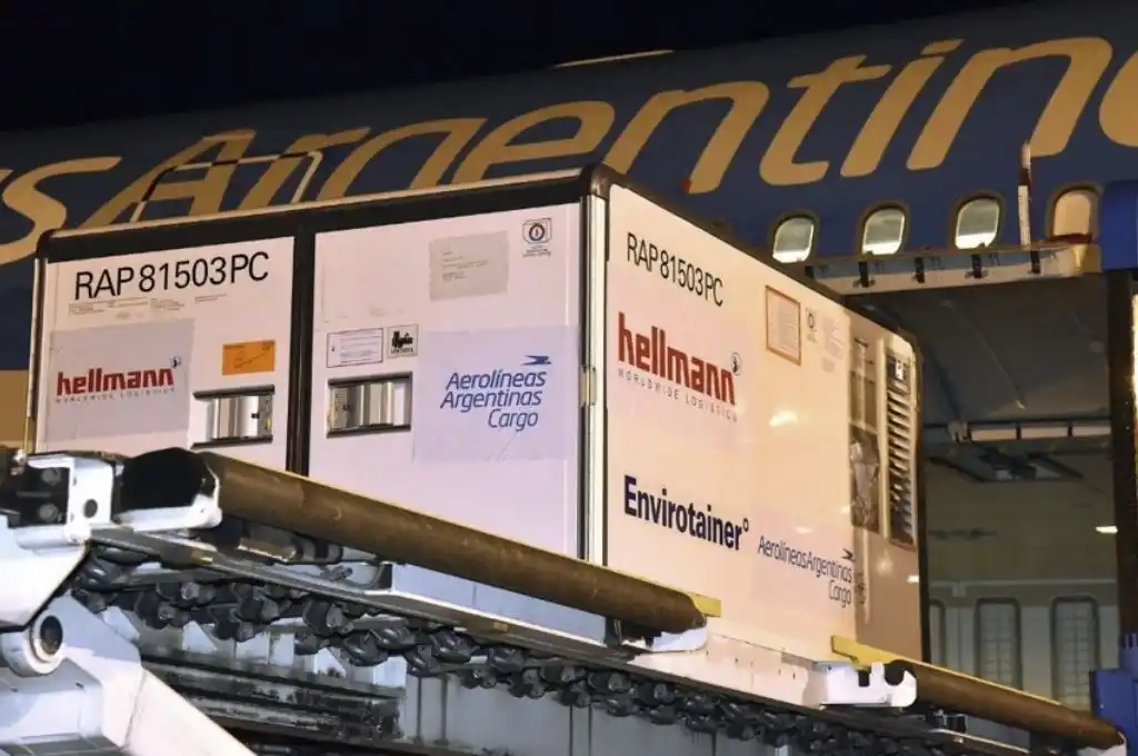 Llegan al país 768.000 dosis de Sinopharm