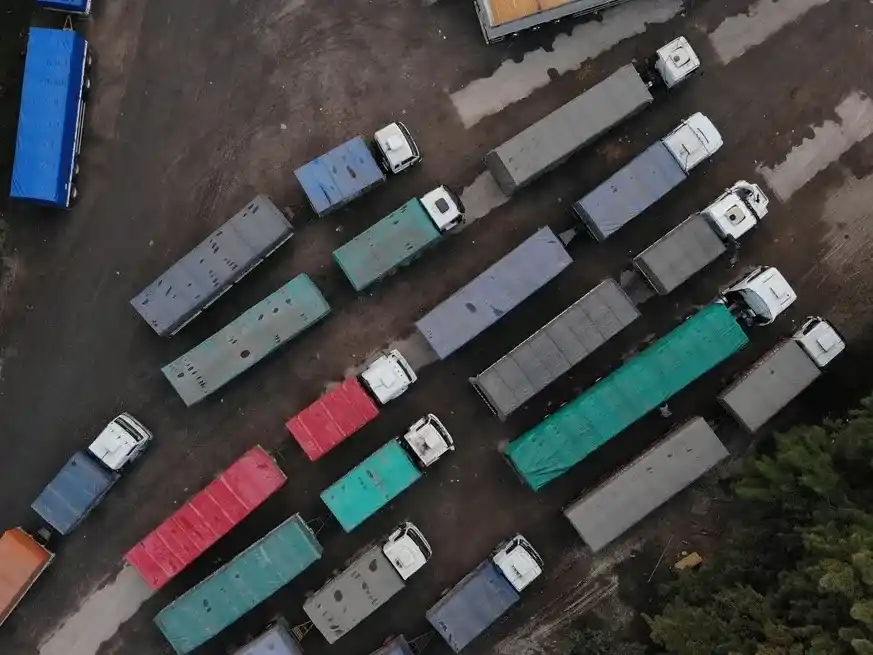 Padeciendo el éxito: récord de descarga de granos presiona la logística en los puertos. Foto: Marcelo Manera/Archivo