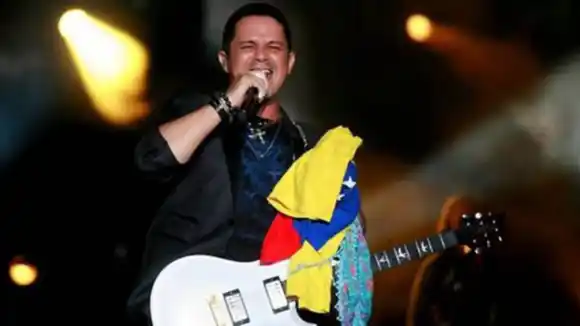 Alejandro Sanz elogia a María Corina Machado y ella se lo agradece (DETALLES)