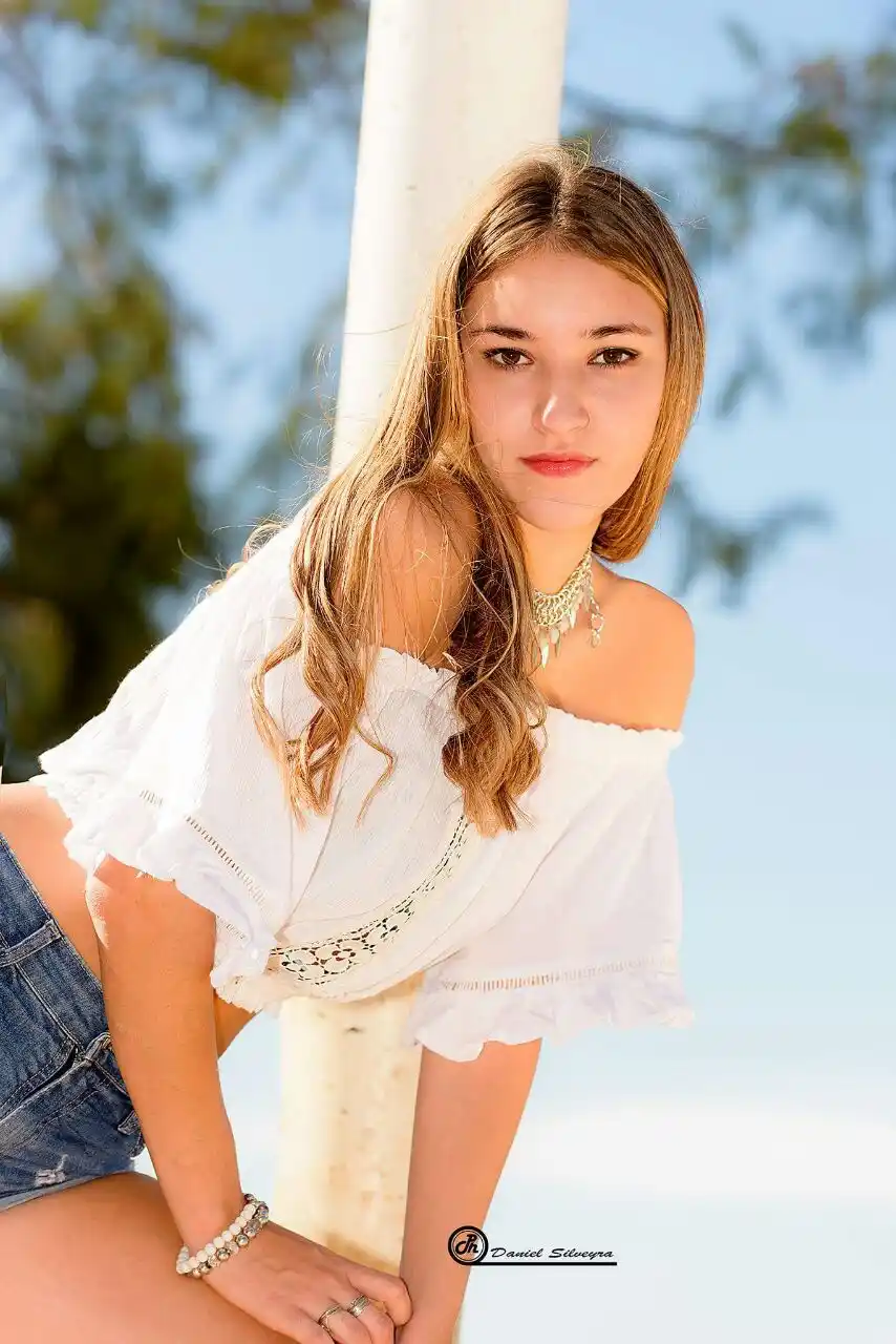 Brisa Ceballos representó a Crespo y la Argentina en Perú